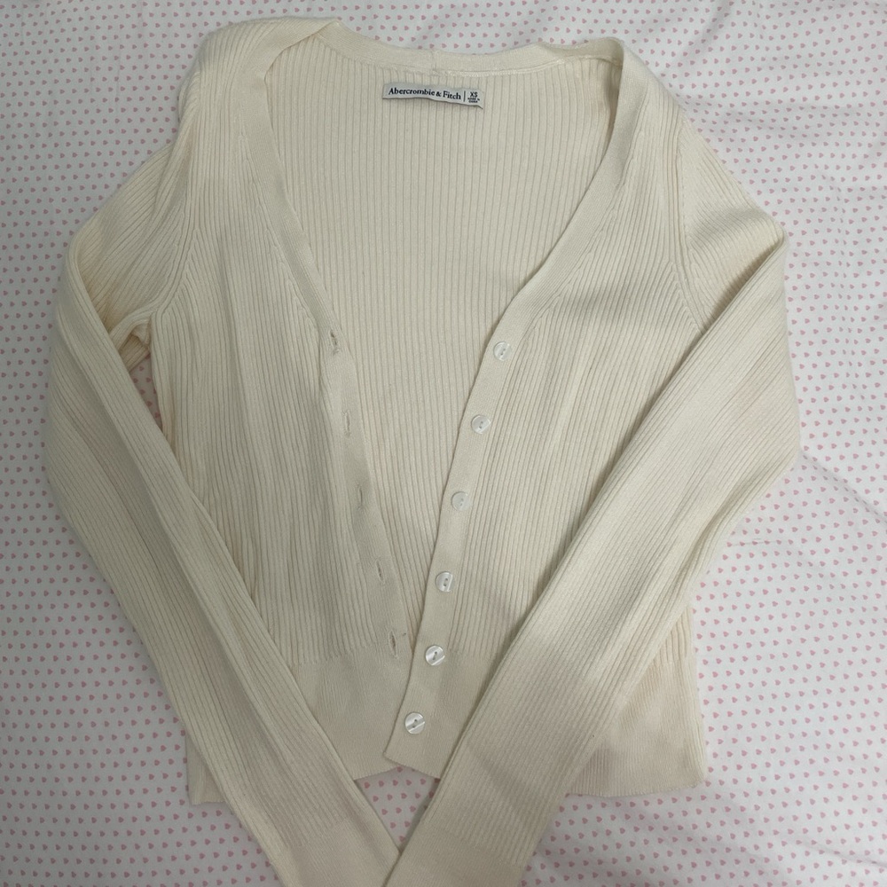 Abercrombie & Fitch Cream Cardigan